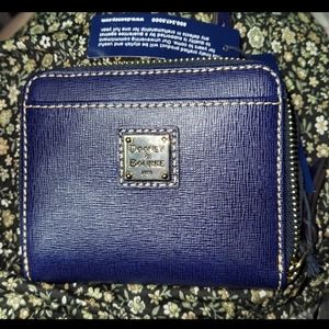 Dooney & Bourke wallet NWT